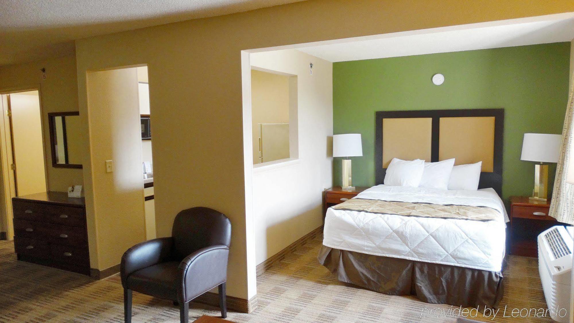 Extended Stay America Suites - Dallas - Market Center Bagian luar foto